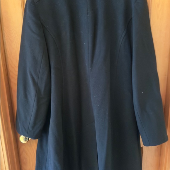 Cashmere/Wool blend black coat, mid length, size 12 - Picture 3 of 7
